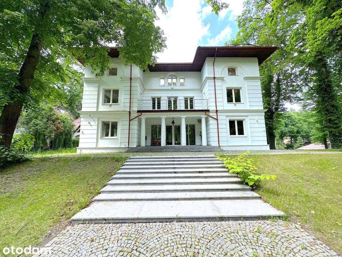 Ekskluzywna nieruchomość w Podkowie Leśnej-8