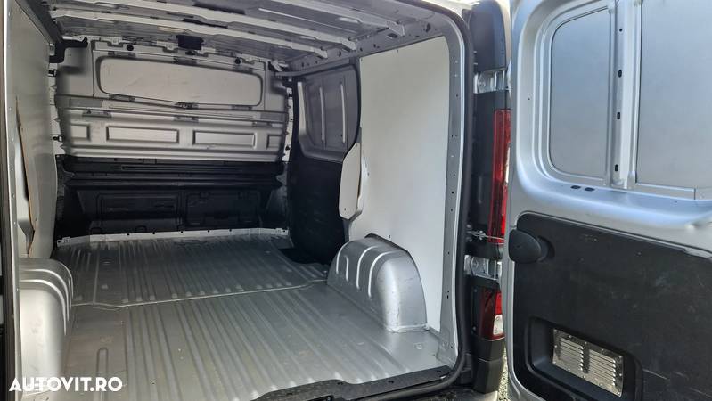 Renault Trafic - 7