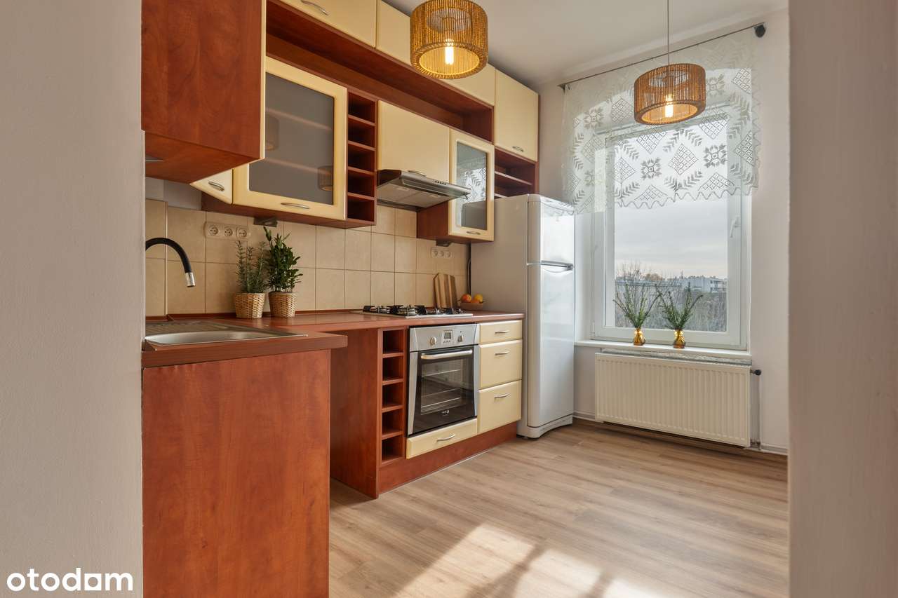 45 m²/kawalerka z nyżą/centrum i cicho/do wprowadzenia-7