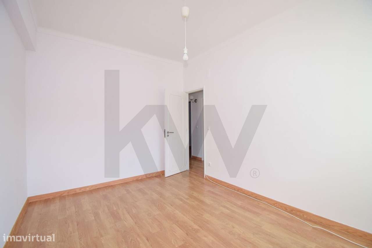 T3 com Sala Dupla em Carnaxide-13