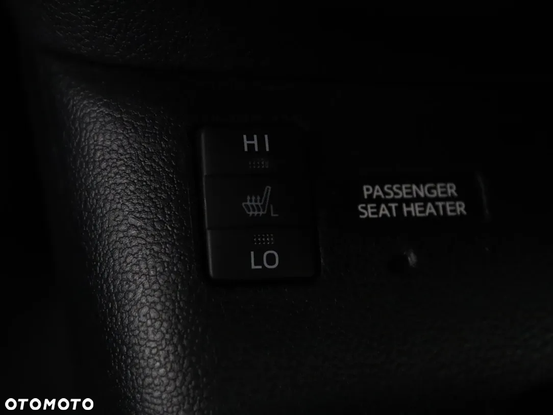 Toyota Prius Hybrid Comfort - 28