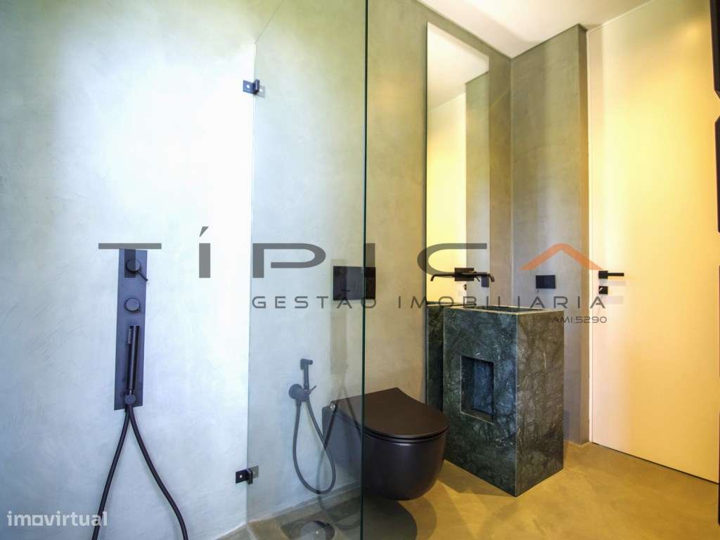 Moradia LUXO Condomínio Privado-13