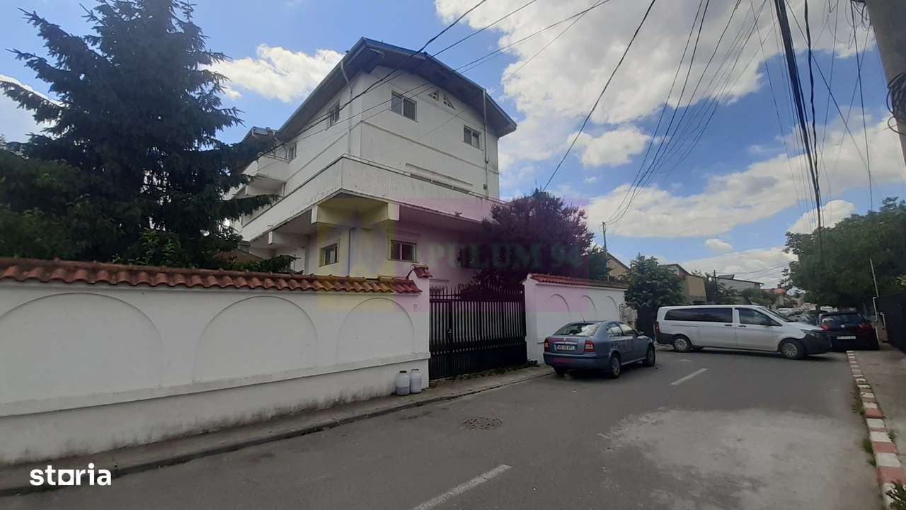 Vilă Mare în Voluntari - Imagine principală: 1/20