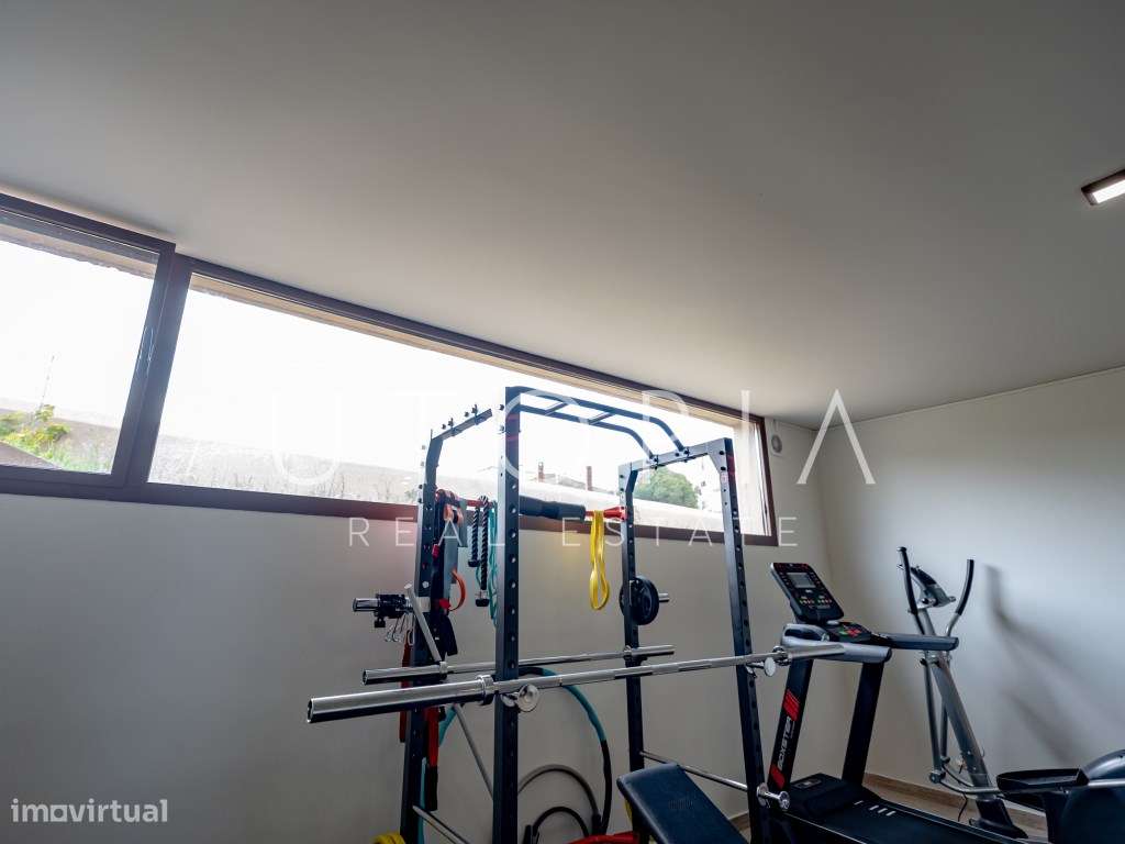 Apartamento T4 de Luxo no centro de Leiria-29