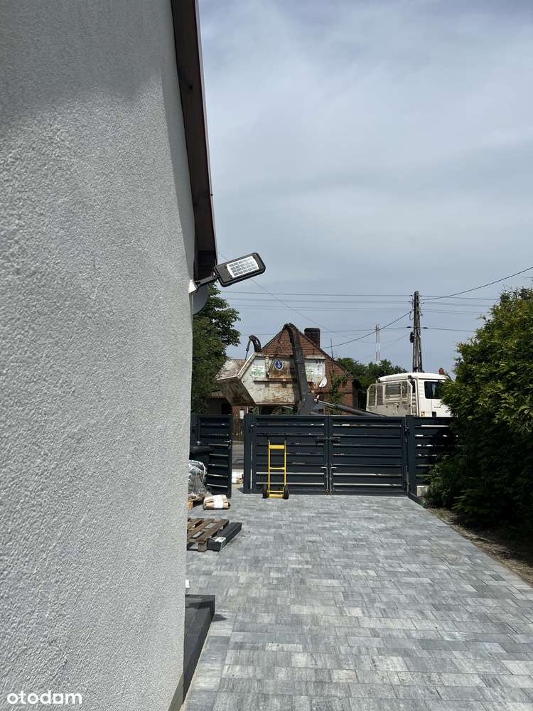 Połówka bliźniaka z ogrodem i sadem - Pełny obrazek: 4/20