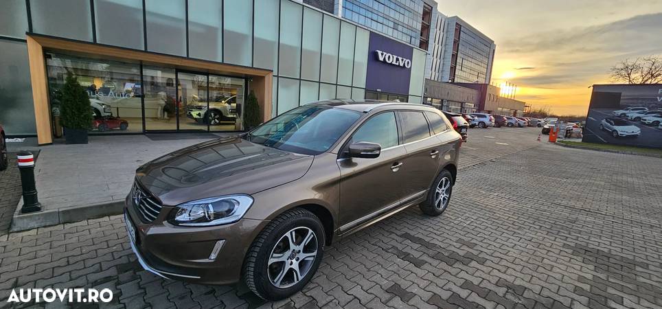 Volvo XC 60 - 4