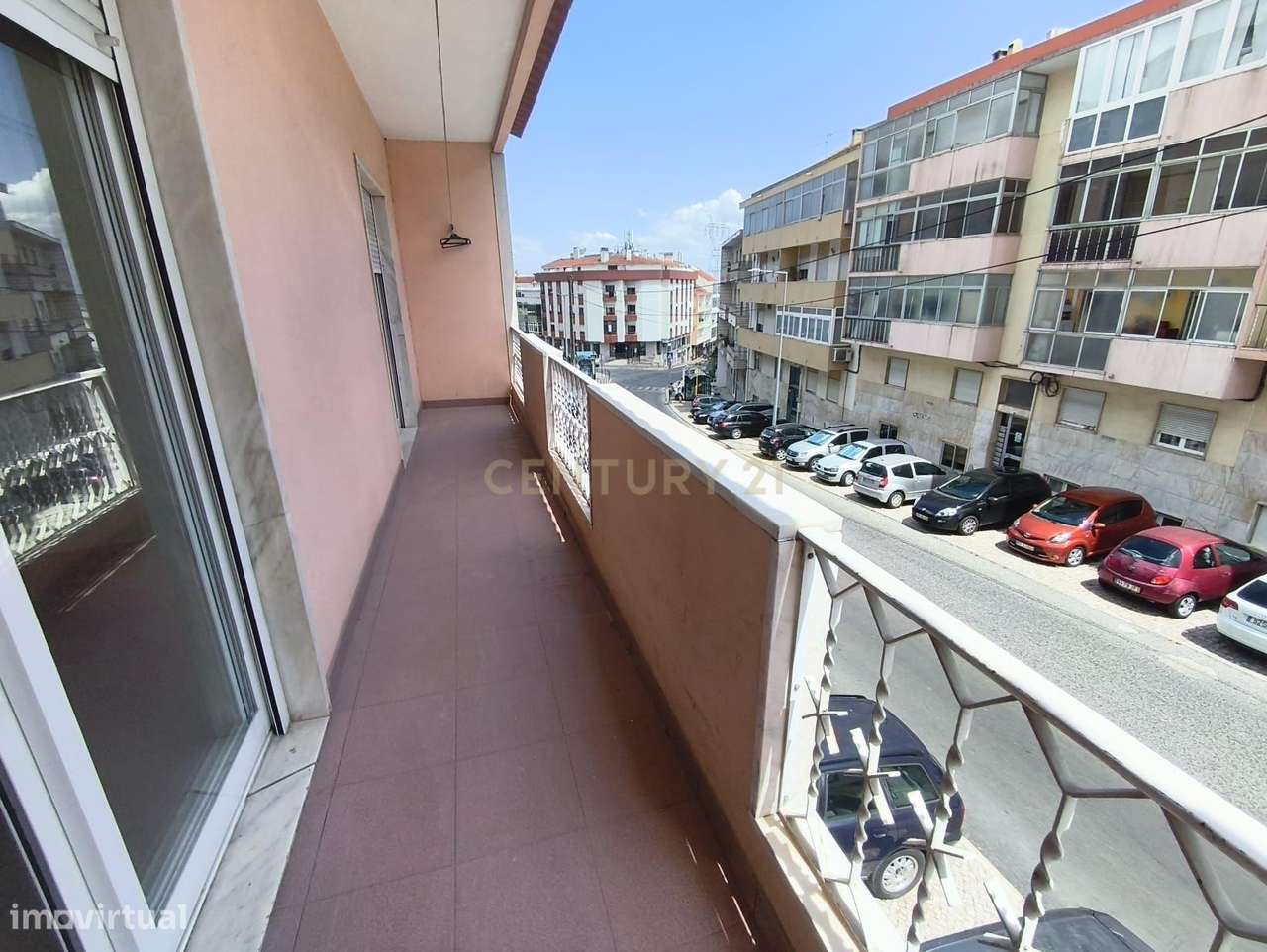 Moradia T2  |  Terraço  |  Com loja ou garagem-13