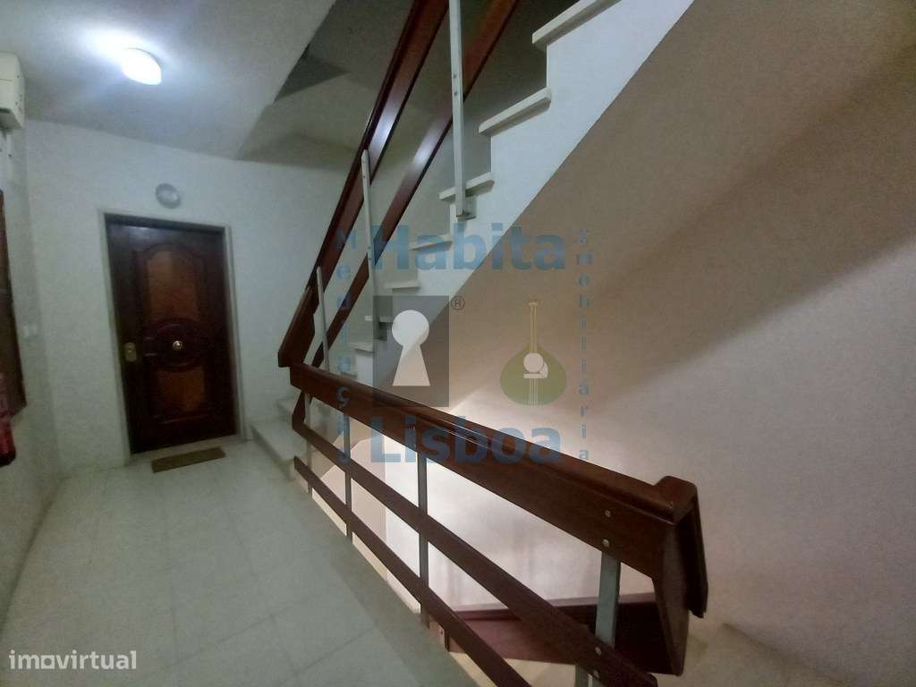 T2 Remodelado Castanheira do Ribatejo - Grande imagem: 5/11