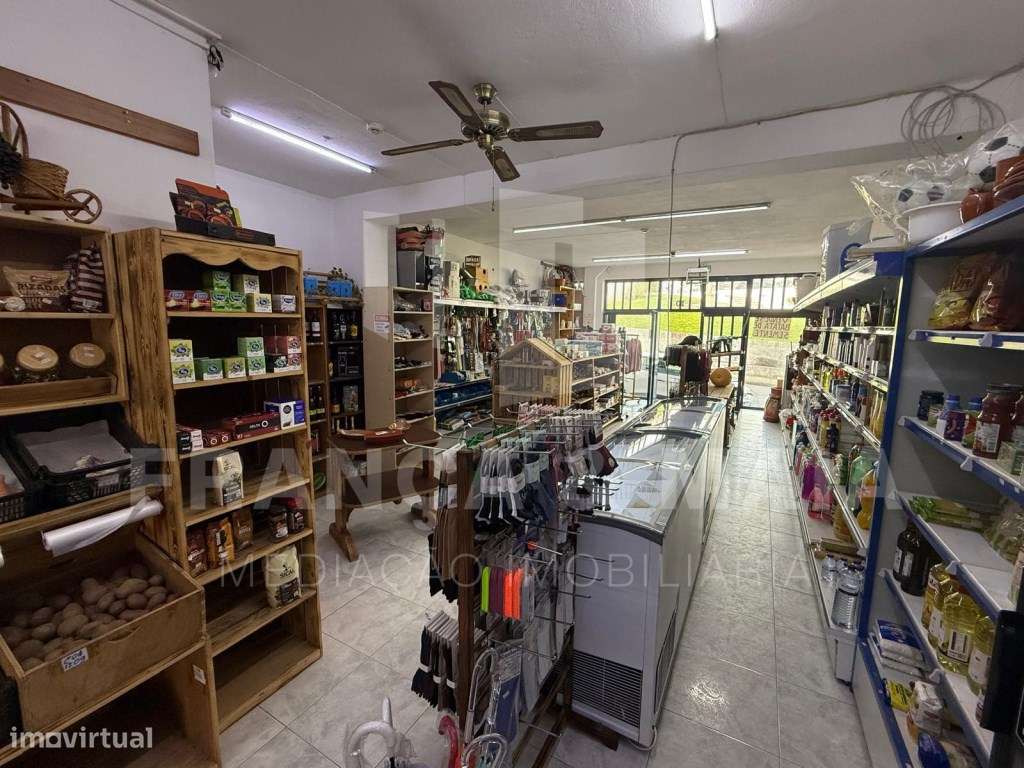Loja com excelente localização em Vila Nova de Gaia - VILAR DE ANDO...-5