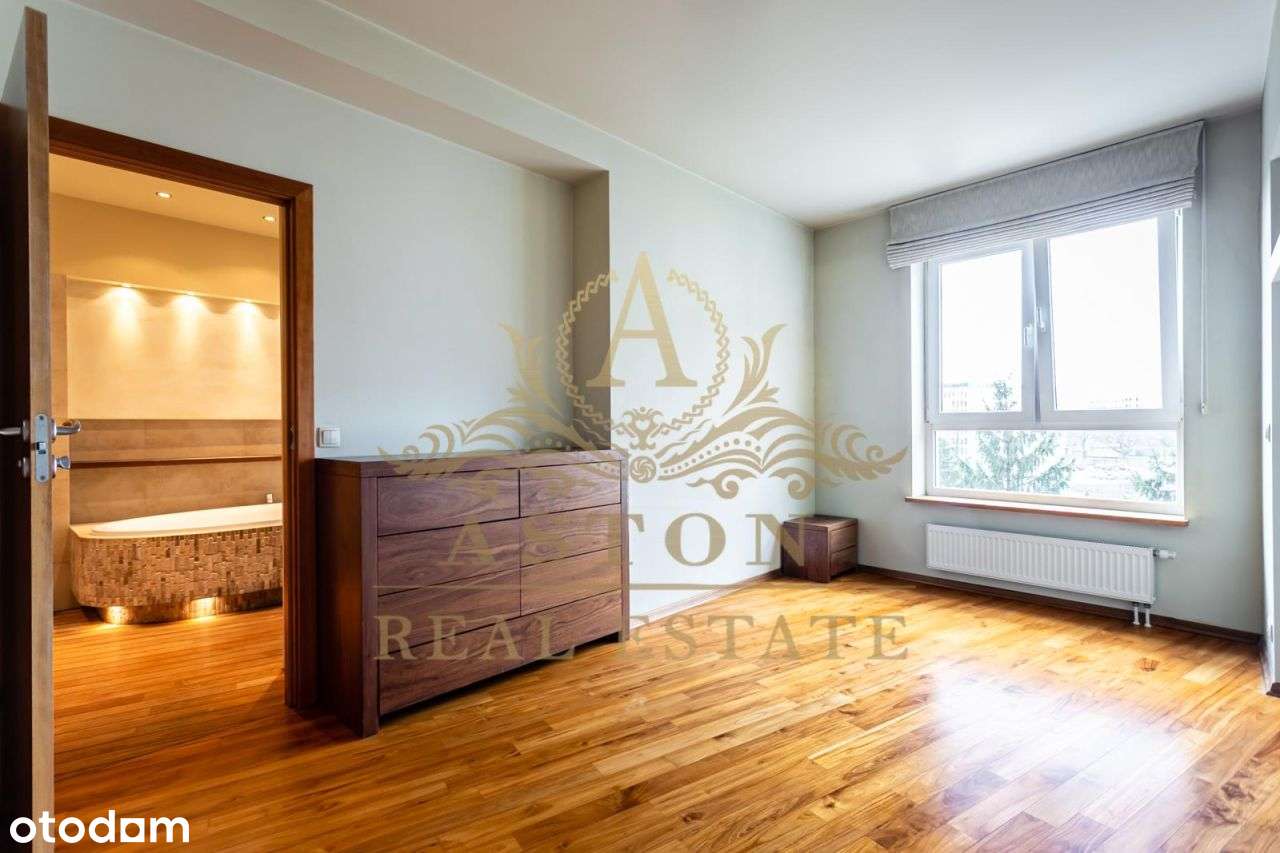 Luksusowy i przestronny apartament z tarasem-12