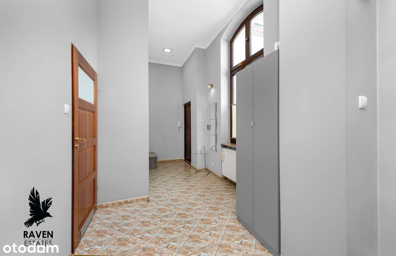 4-pokojowe mieszkanie w wyjątkowej kamienicy!-13
