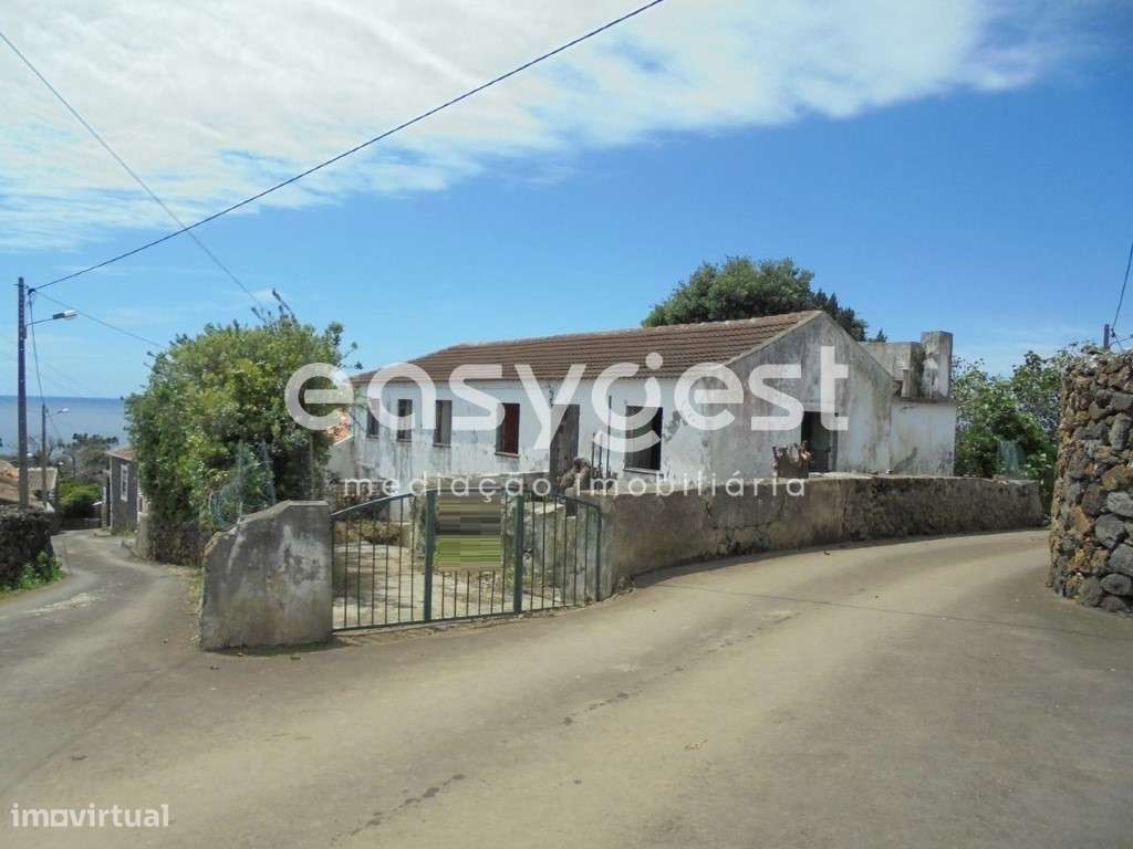 T3 São Bartolomeu de Regatos / para recuperar / Vista mar / Quintal - Grande imagem: 2/28