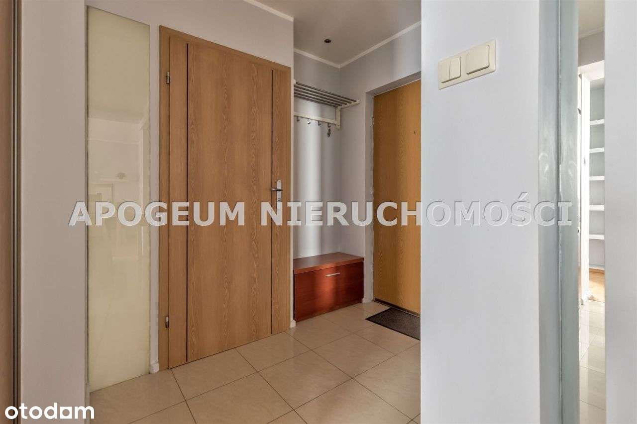 Nietuzinkowe mieszkanie 2 pok. Centrum cegła2004r-5