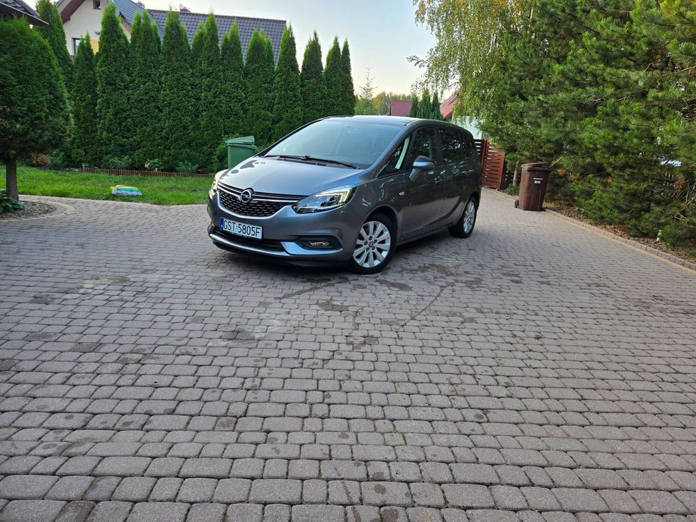 Opel Zafira C (2011-2019) Tourer 1.4 Turbo Automatik Innovation 2018