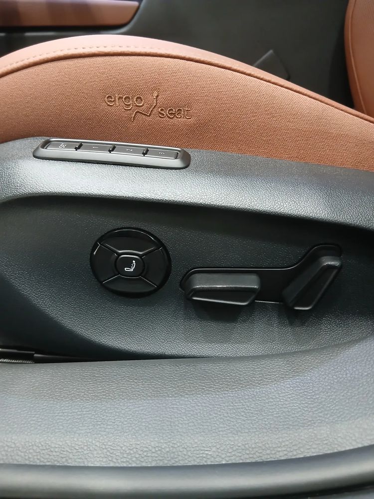 Škoda Superb L&K 2,0 TSI 150 kW 7-biegowa DSG