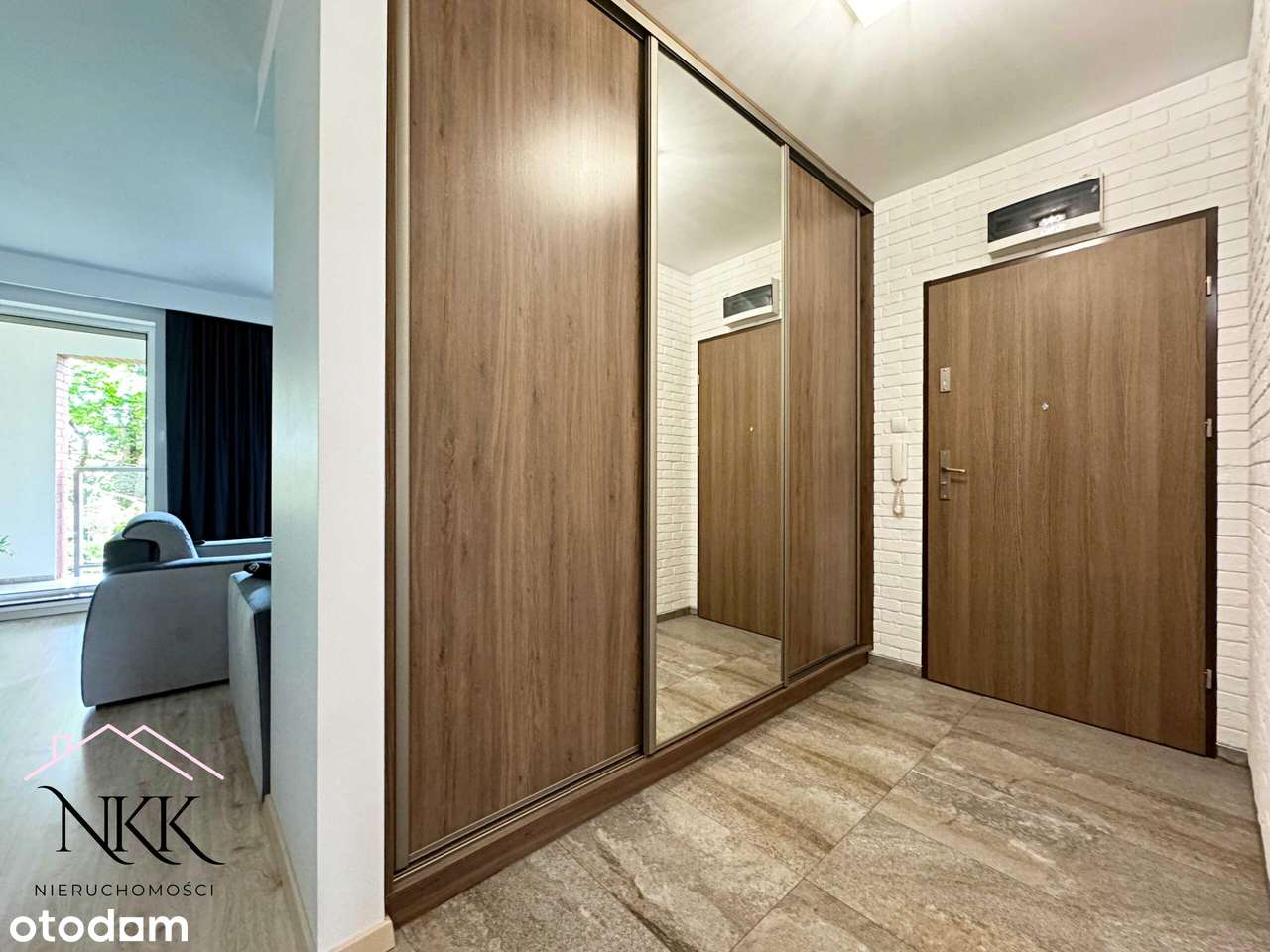 Niepowtarzalny Apartament 3-pokojowy na 1 piętrze-15