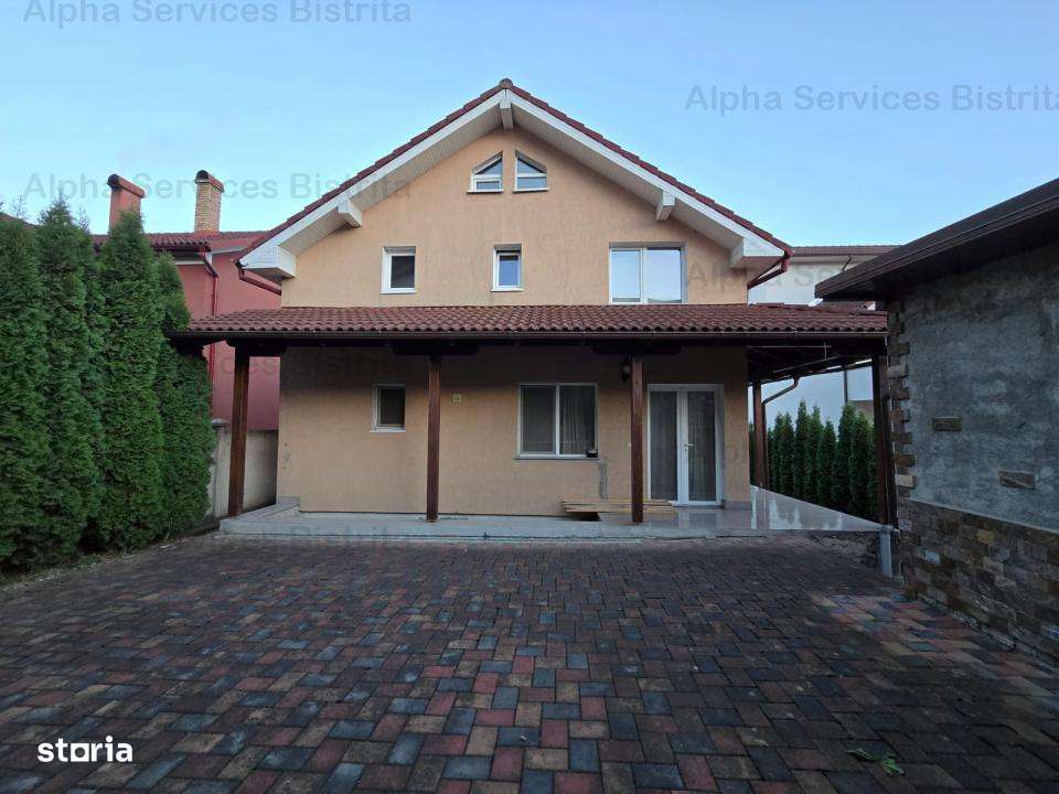 Vila spatioasa, construita in 2005 - Imagine principală: 4/15