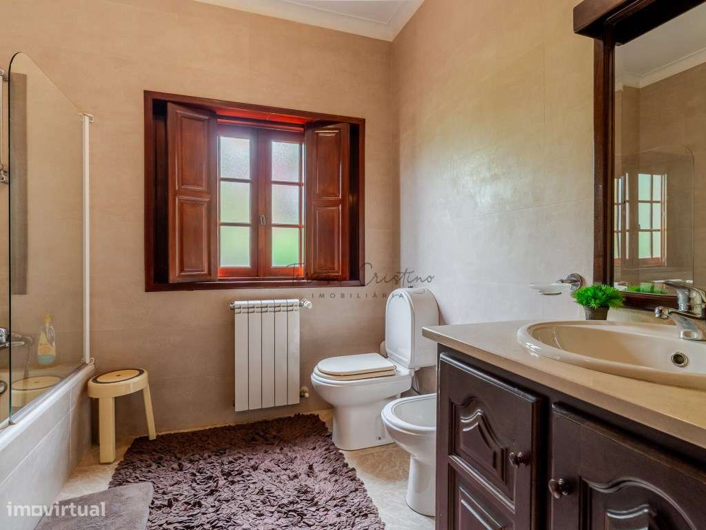 Moradia T3 Isolada com Anexo e 750 m² de Terreno Arca, Ponte de Lima-19