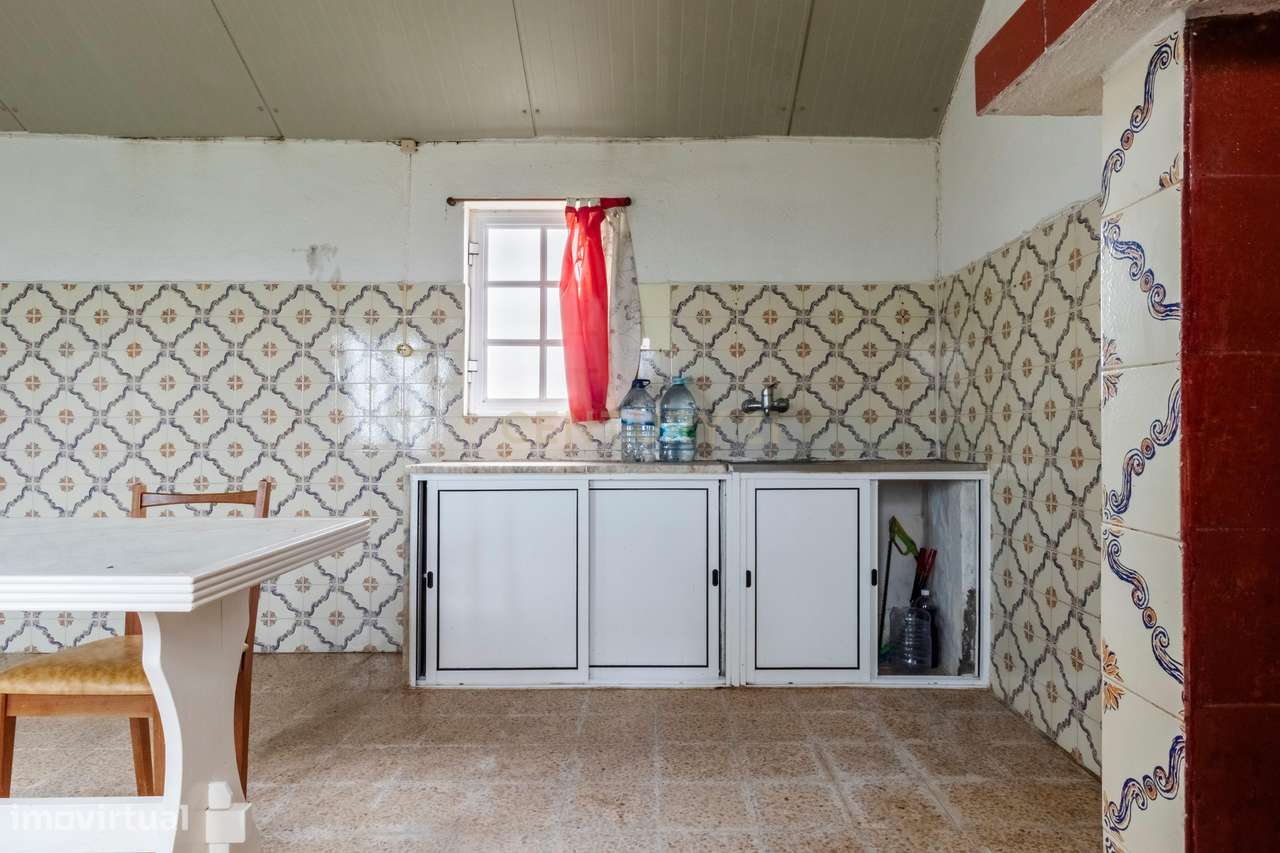 Moradia T2 para renovação | Lote 1.000 m² | São Francisco, Alcochete |-13
