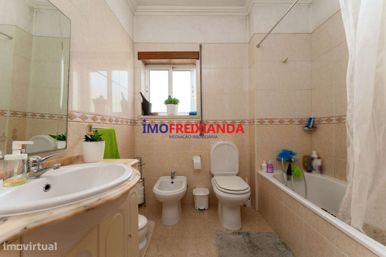Apartamento em Freixianda-17