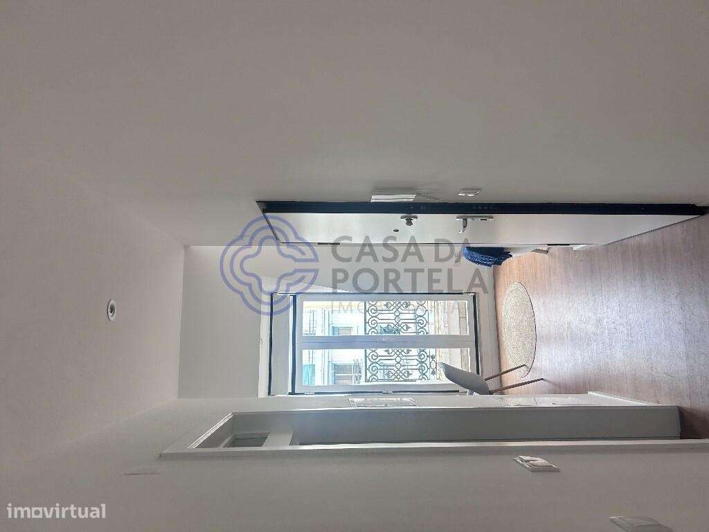 T2 Remodelado com Vista de Rio – São Vicente, Lisboa - Grande imagem: 4/12