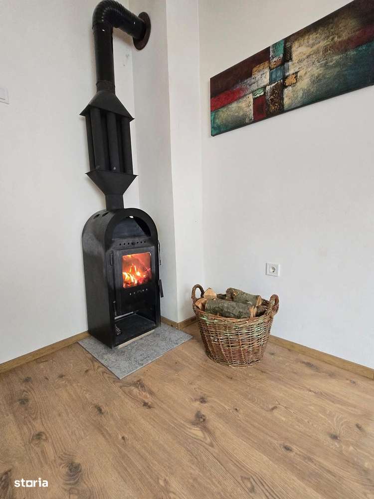 Casa de vanzare in Dumbraveni !!-9