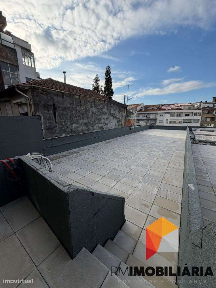 Apartamentos T2+1 NOVOS em Costa Cabral-18