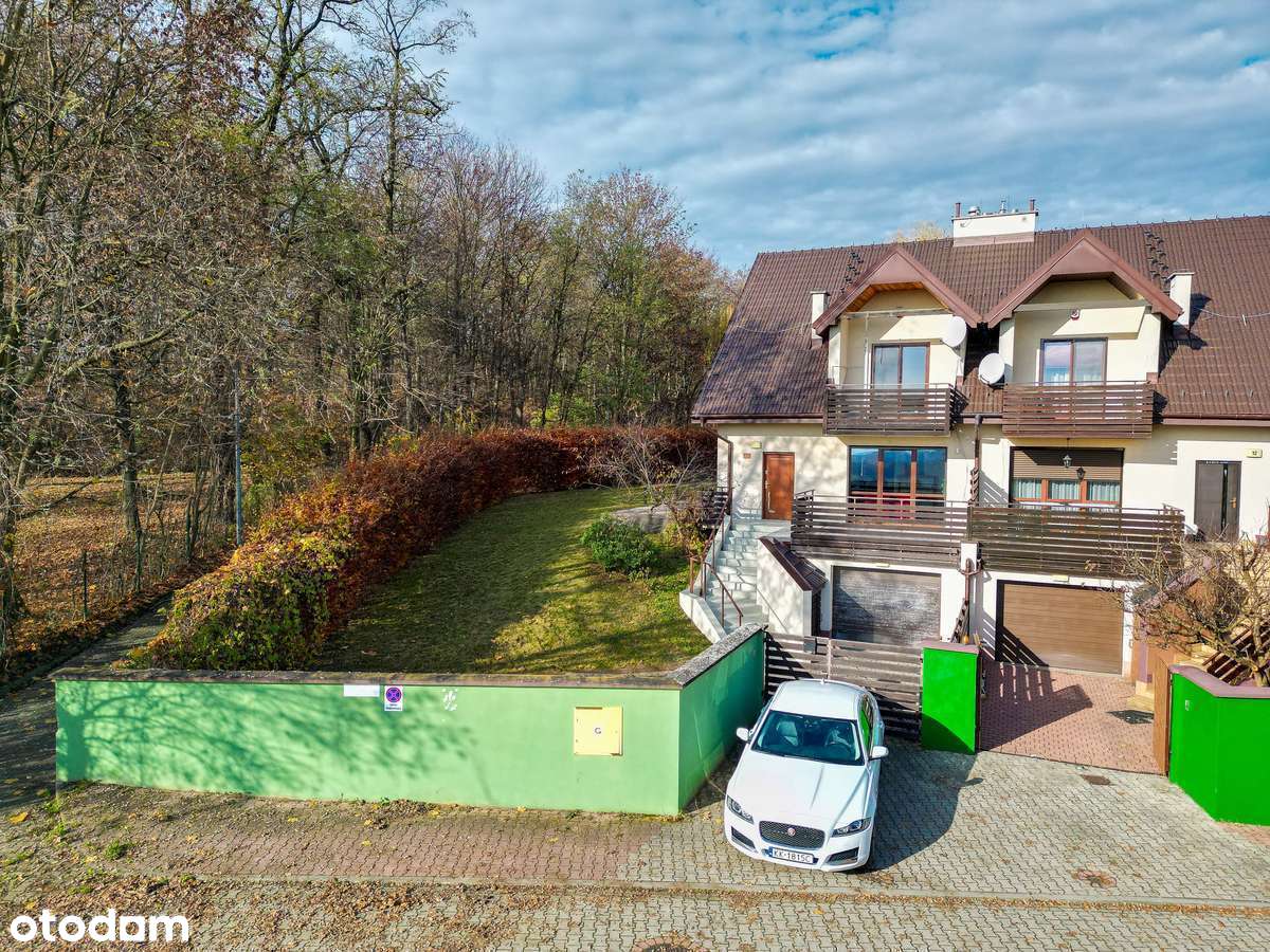 Dom z błyskawicznym dojazdem do Krakowa | sala bilardowa, sala do jogi - Pełny obrazek: 3/19