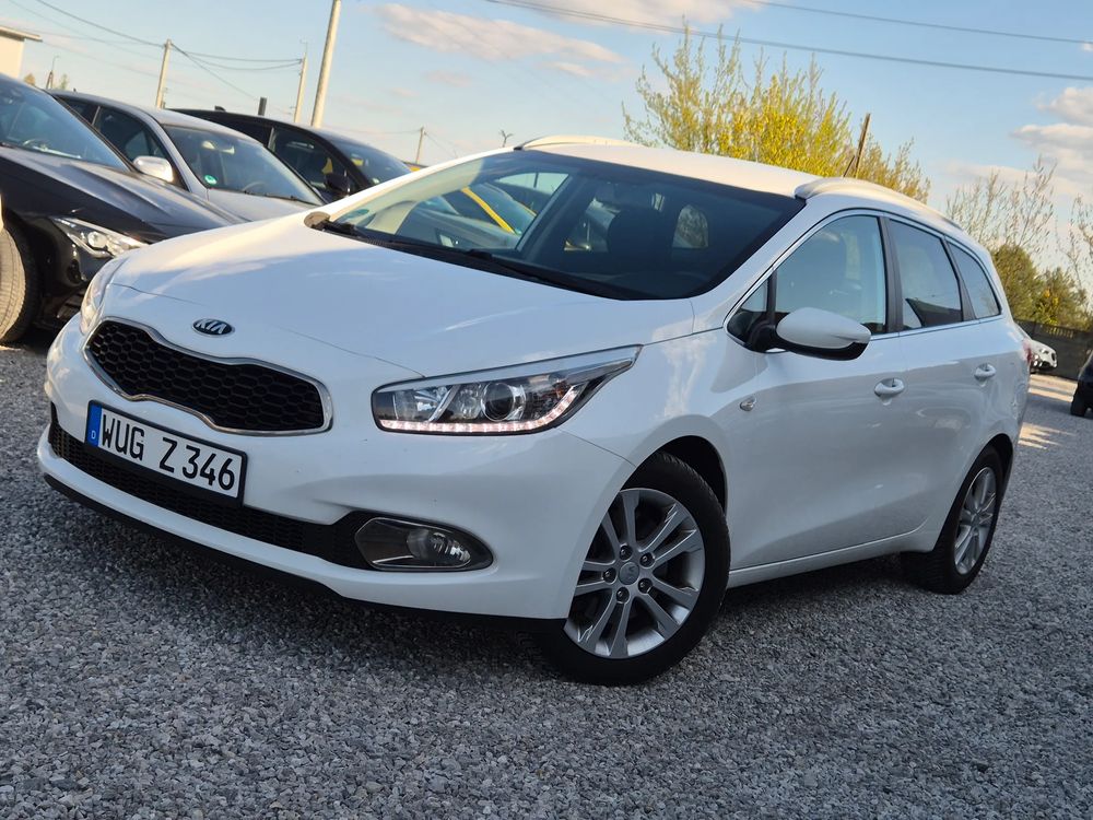 Kia Ceed II 1.6 CRDi 128 Platinum Edition 2015