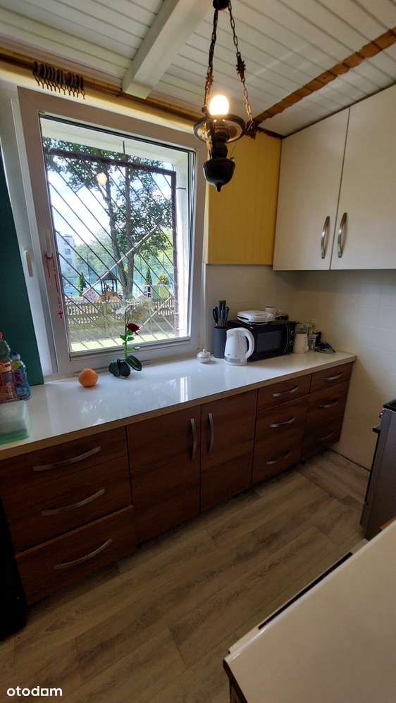 Parter z balkonem, w ogrodzonym bloku-3