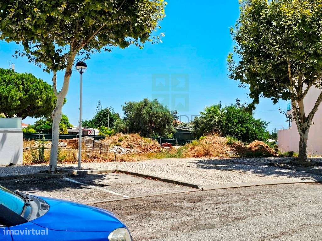 Lote com projeto aprovado, piscina e vistas de mar, centro de Tavir...-39