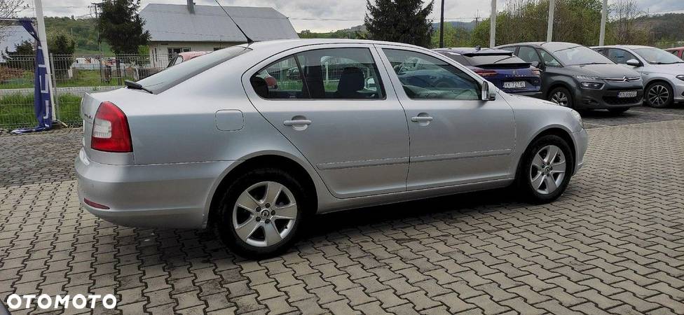 Skoda Octavia - 3