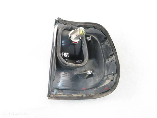 LAMPA LEWA TYLNA NISSAN TERRANO II (R20) lift 268550X000 - 4