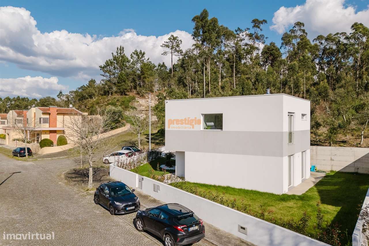 Moradia T3 Venda em Palmeira de Faro e Curvos,Esposende-30