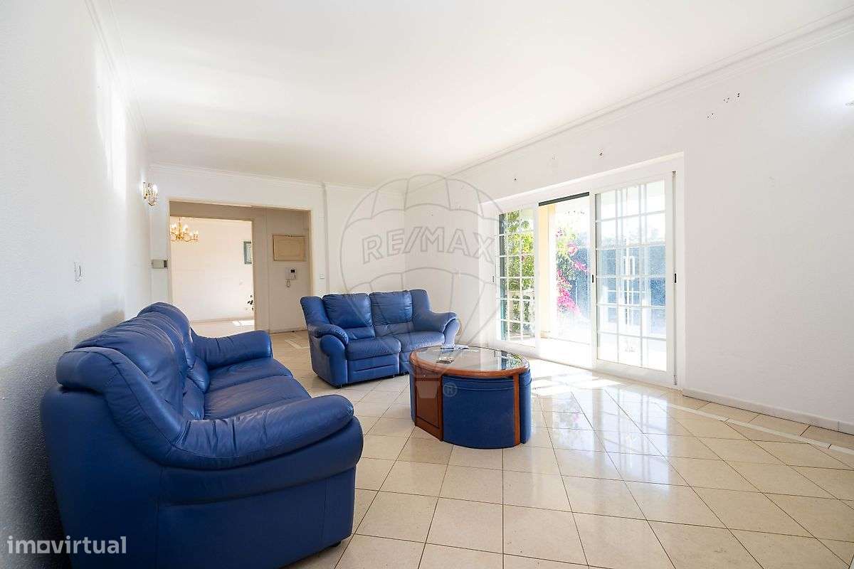 Moradia T4 para venda-8