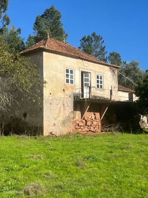 Moradia para reconstrução - Cumeeira - Grande imagem: 1/6