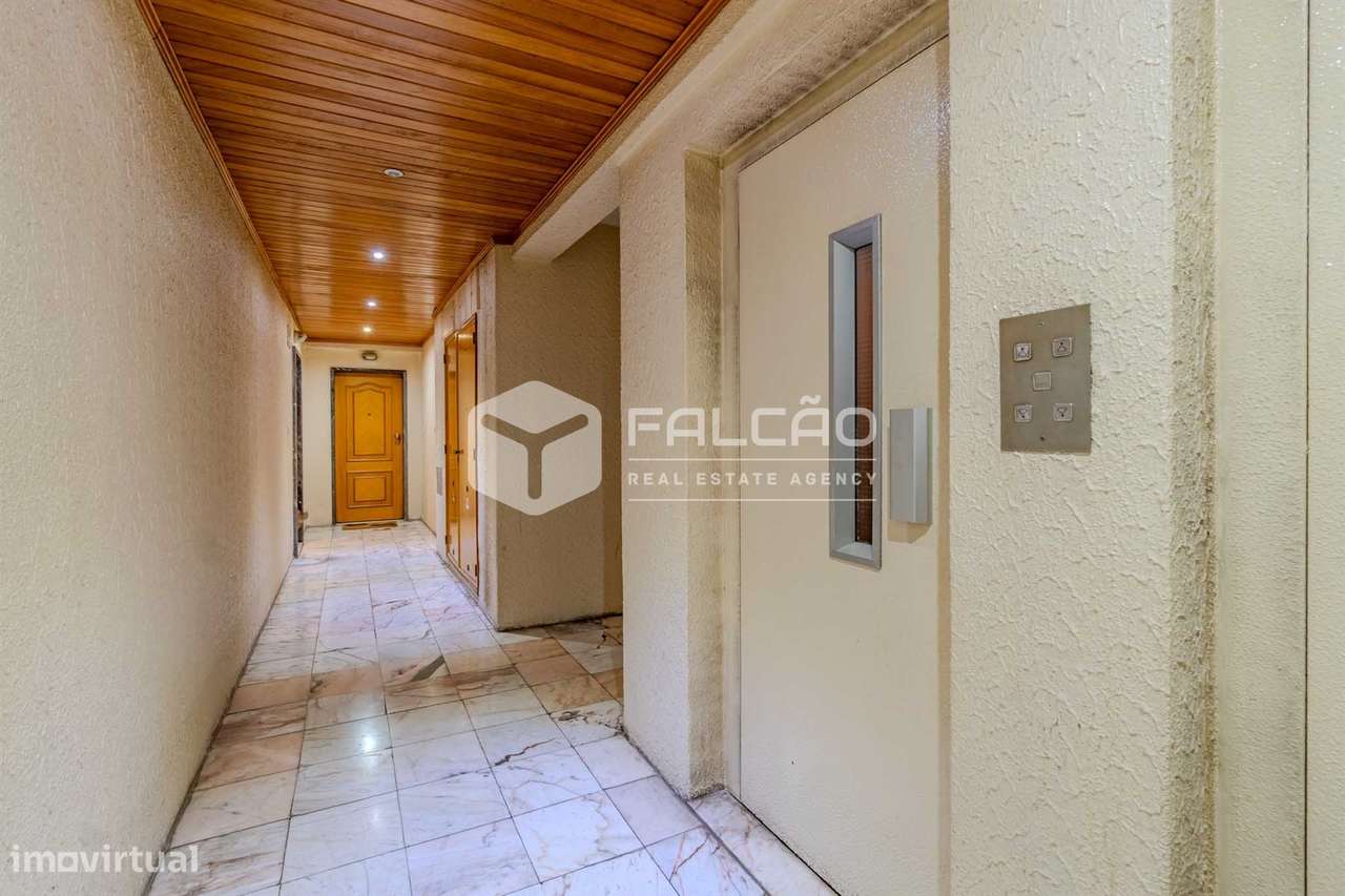 Apartamento T2 Venda em Massamá e Monte Abraão,Sintra - Grande imagem: 2/36