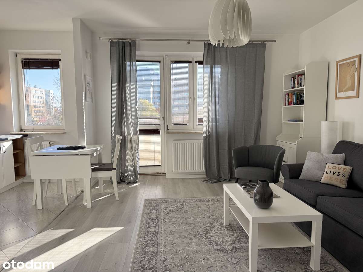 Kabaty, przy stacji metra, gotowe do wprowadzenia!-1