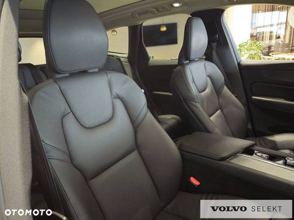 Volvo XC 60 - 31