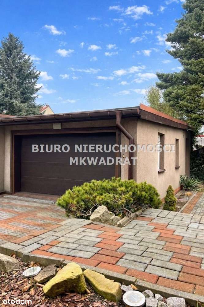 Zadbany, duży dom z garażem tuż przy centrum - Pełny obrazek: 5/20