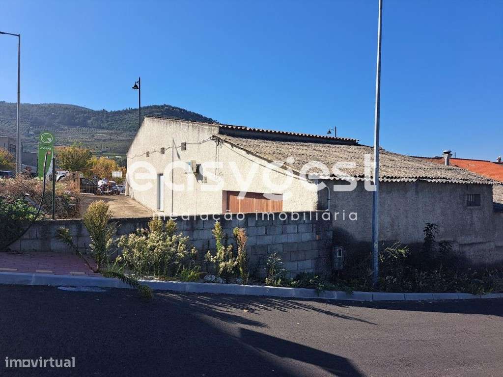 Armazém de 300 M2, com logradouro, no Município de Torre de Moncorvo - Grande imagem: 4/15