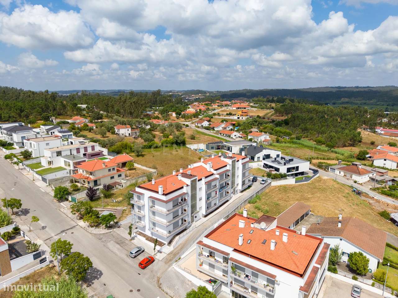 Apartamento T3 de Excelência com Terraço, Garagem Box, no Louriçal - P-37
