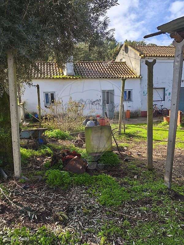 Moradia T2 para venda - Grande imagem: 2/9