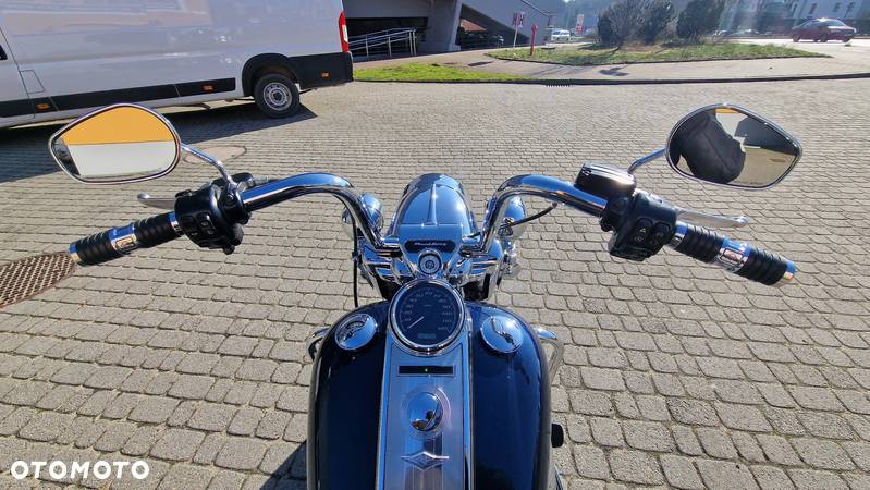 Harley-Davidson Touring Road King - 20