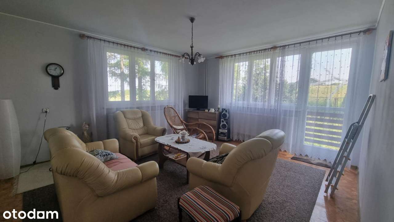 Siedlisko z budynkiem mieszkalnym w Ochabach Małych na sprzedaż.-8