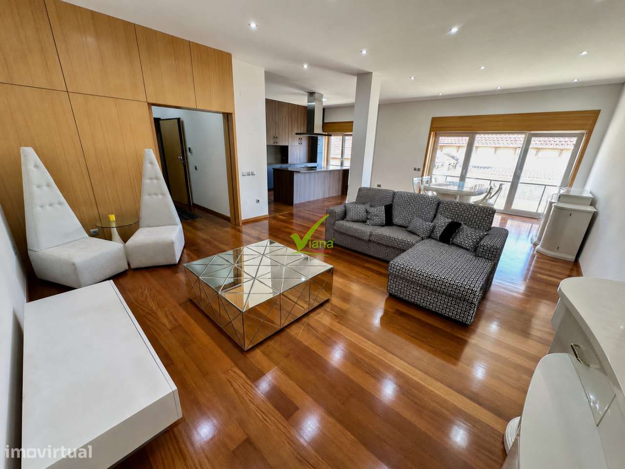 T. 4 com garagem, piscina - Próximo Metro Póvoa de Varzim-3