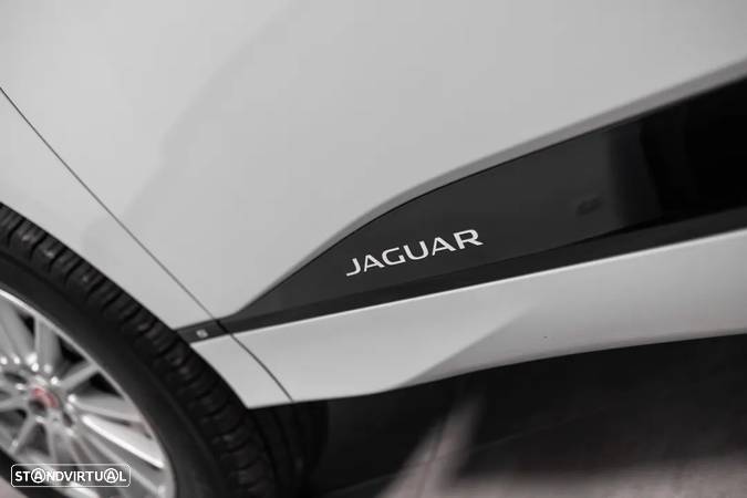 Jaguar I-Pace - 10