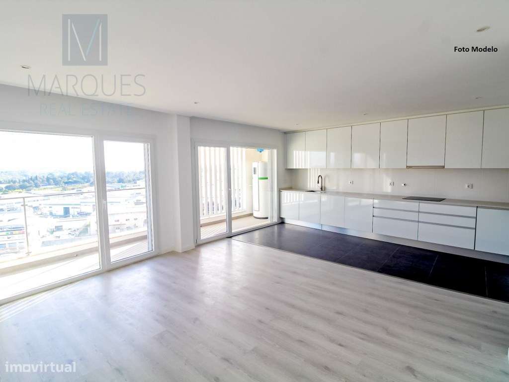 Apartamento T3 Duplex com Estacionamento e Arrumos em Vale Milhaços... - Grande imagem: 3/14