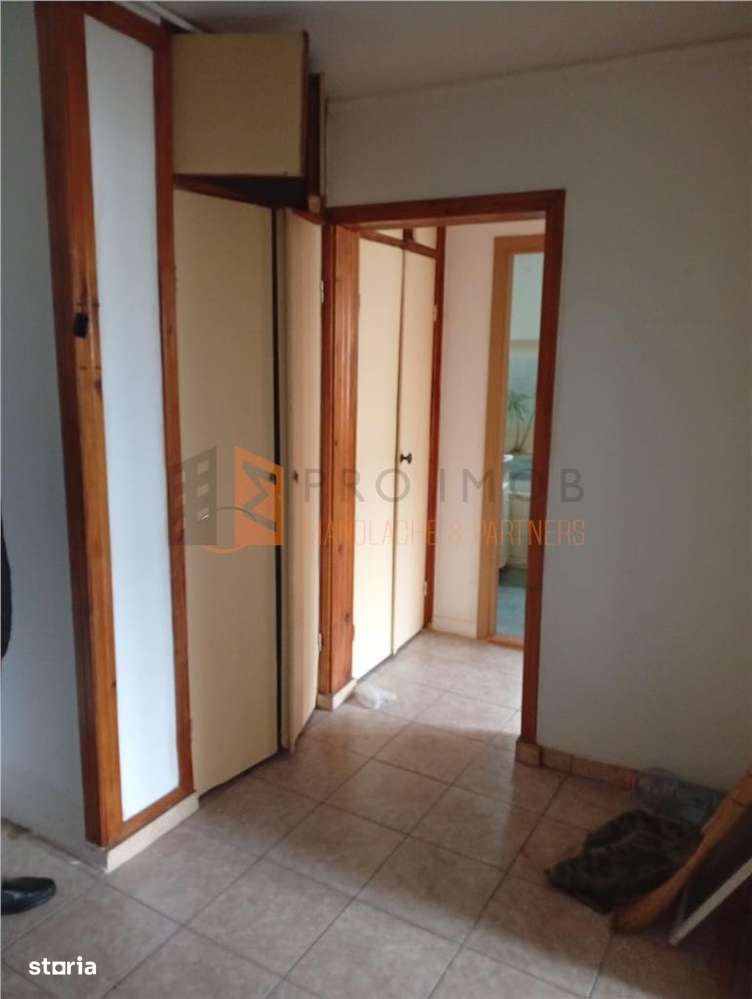 Apartament 2 camere cf 2 semidecomandat zona Brosteni - Imagine principală: 4/6