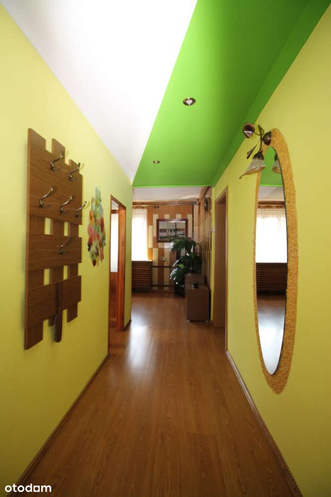 Atrakcyjny dom - idealny dla 2 rodzin.-9